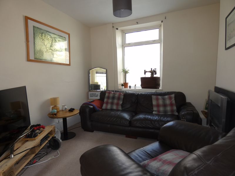 Lounge- click for photo gallery